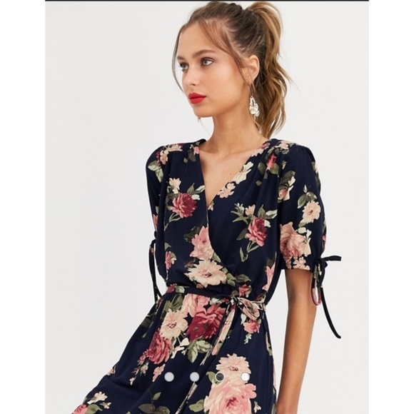 Oasis Dresses & Skirts - Oasis wrap midi dress in multi floral print